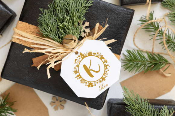 Christmas Festive Monogram Font - Preview 2