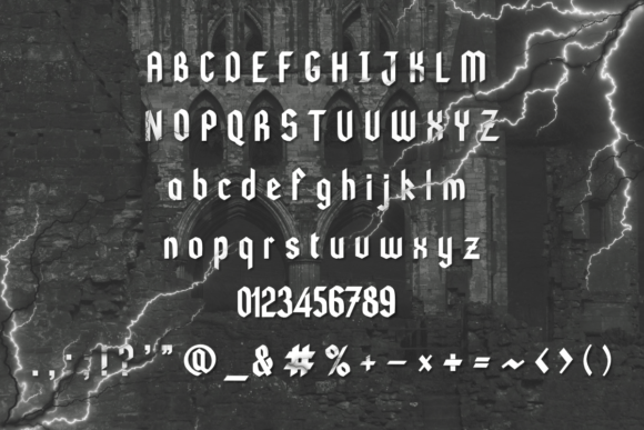 Black Old Kingdom Font - Preview 1