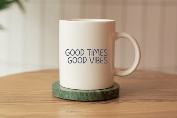 Festive Trendy Font - Preview 5