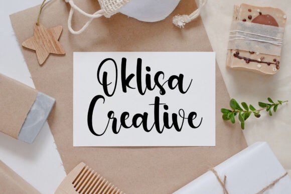 Elegant Santa Font - Preview 4