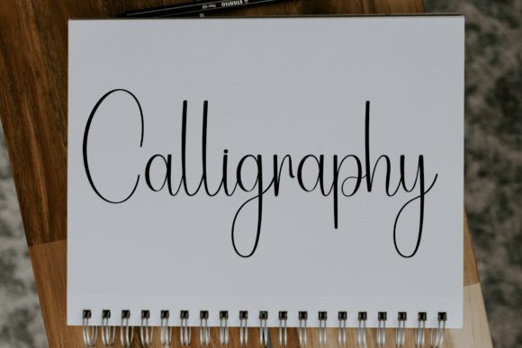 Diligent Font - Preview 3