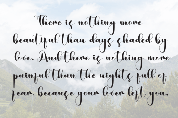 Auntie Font - Preview 5