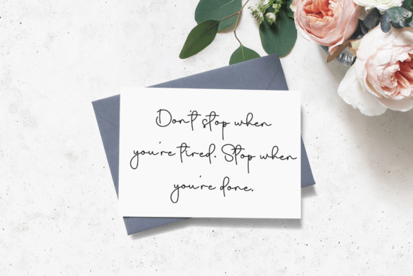 Holiday Christmas Font - Preview 2