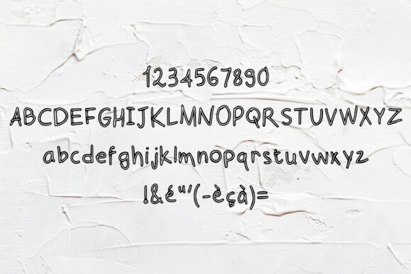 Blodie Font - Preview 1
