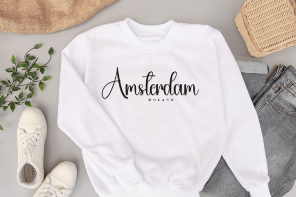 Butterfly Font - Preview 1