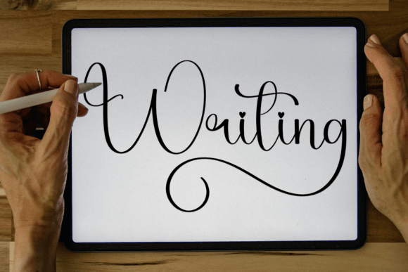 Coming Birthday Font - Preview 6