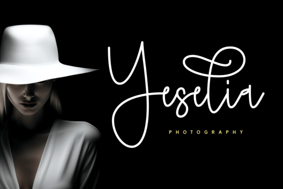 Dhalia Script Font - Preview 1