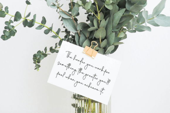 Amsterdam Christmas Font - Preview 2