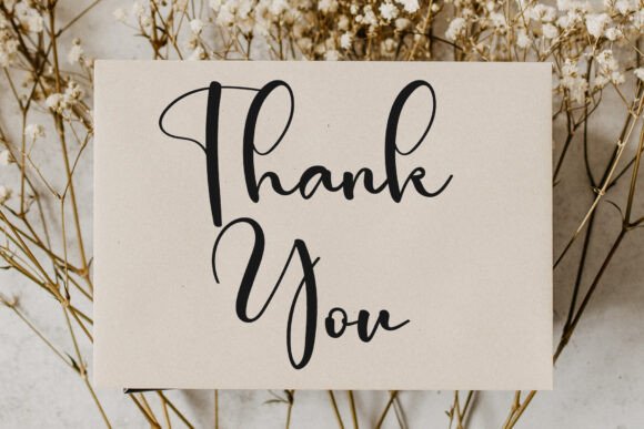 Grateful Sunday Font - Preview 6