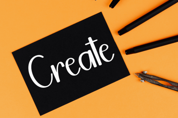 Simple Organic Font font preview - 3