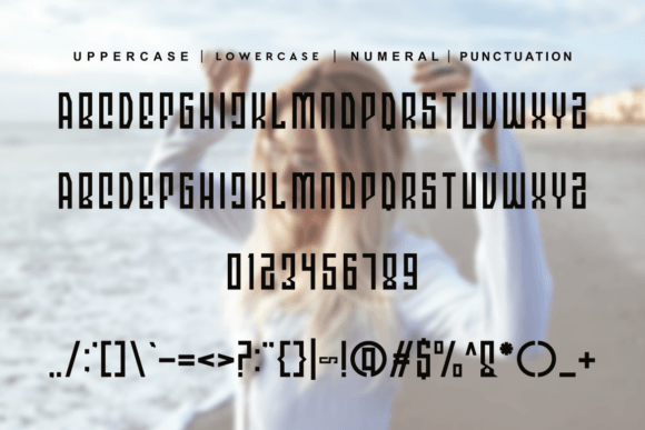 Skuxekz Font font preview - 2