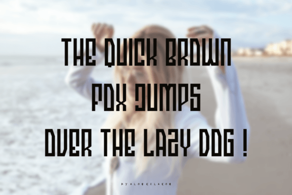 Skuxekz Font font preview - 4