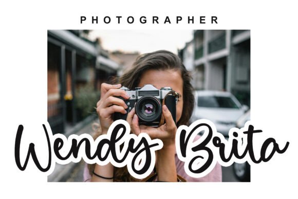 Bestie Signature Font - Preview 1