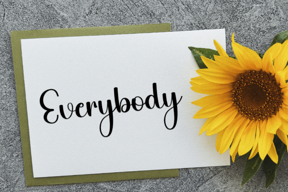 Creative Valentine Font - Preview 4