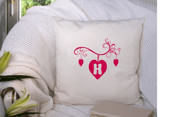 Heart Valentine Font - Preview 6
