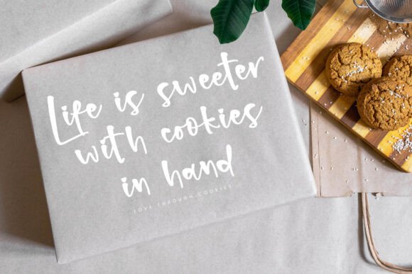 Blissful Christmas Font - Preview 4