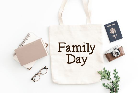 Family Day Font - Preview 6