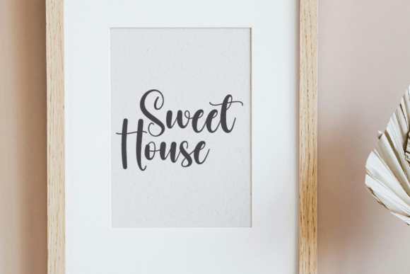 Birthday Sale Font - Preview 3