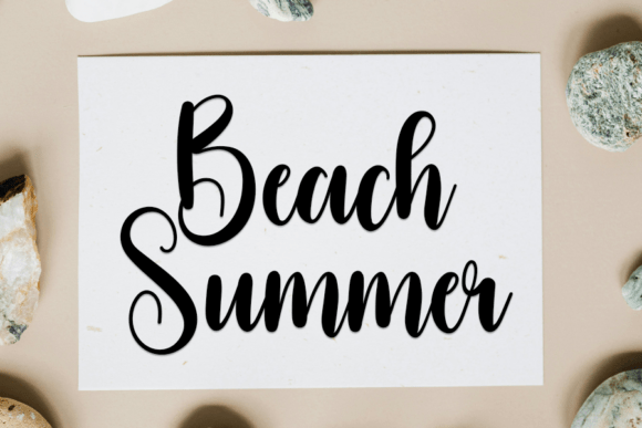 Clamshell Font - Preview 3