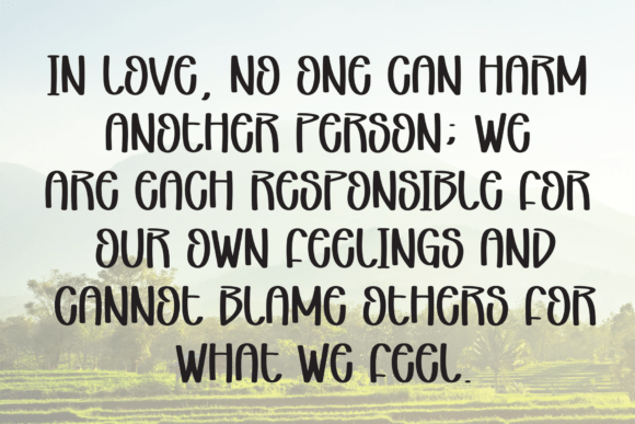 House Rainbow Font - Preview 5