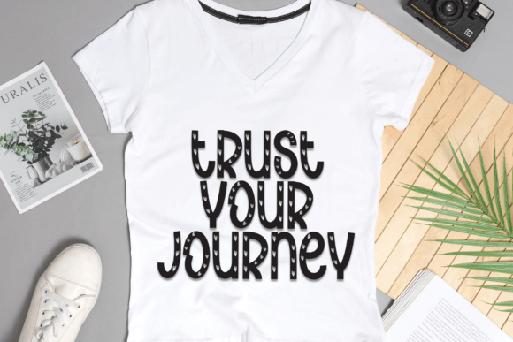 Bright Heart Font - Preview 3