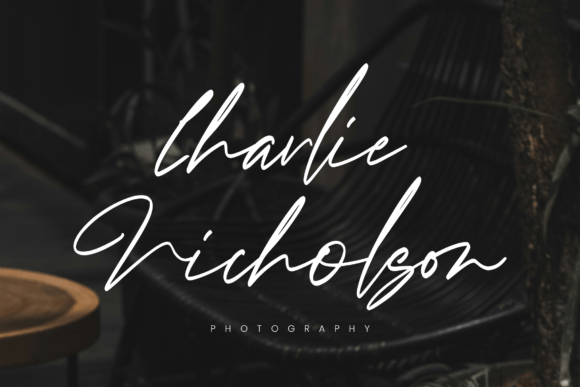 Hidzena Signature Font PNG with transparent background - Preview 4