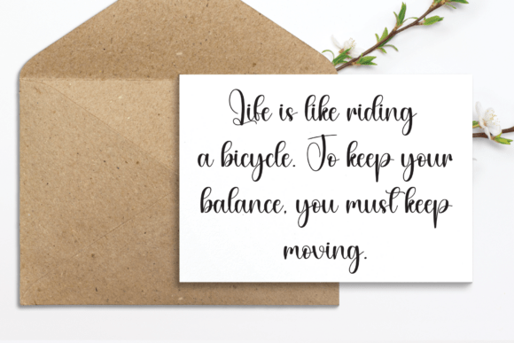 Holiday Font - Preview 2