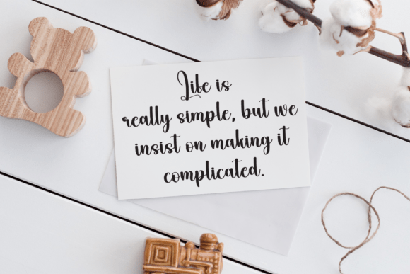 Berry Font - Preview 2