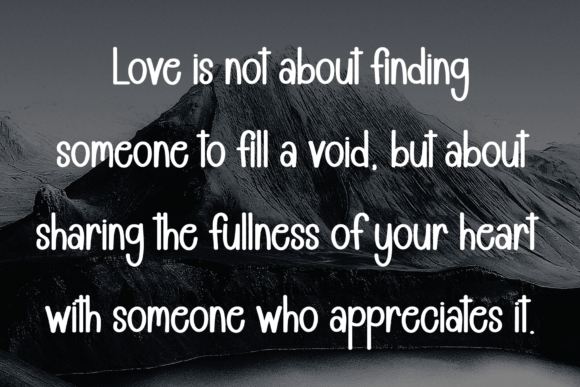 Date Night Font - Preview 5