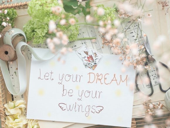 Dreamy Font - Preview 4