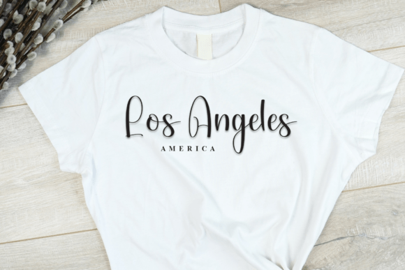 Hello Romantic Font font preview - 1