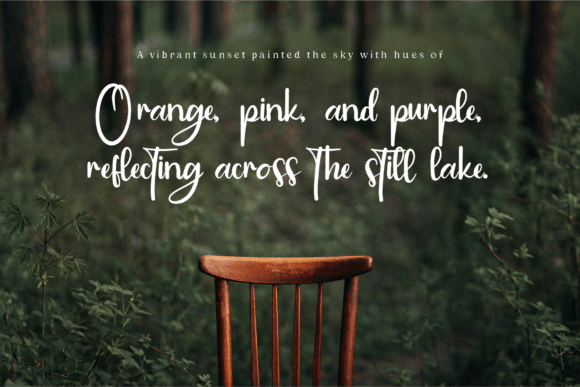 Golden Glamoura Font font preview - 3