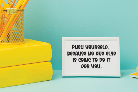 Diamond Sunshine Font - Preview 3
