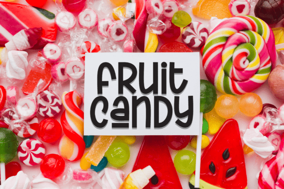 Happy Sunday Font - Preview 4