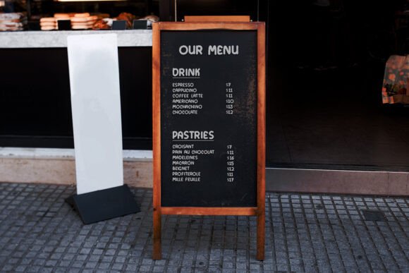 Clatro V60 Font - Preview 1