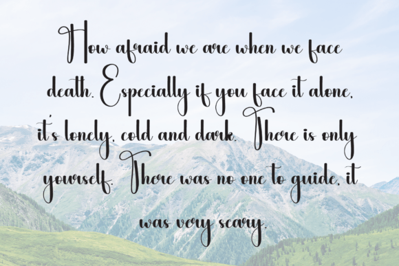 Butterflies Font - Preview 5