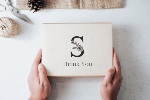 Mama Flowers Font PNG with transparent background - Preview 1