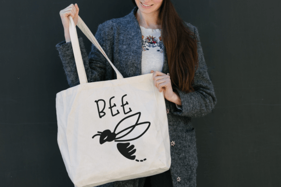 Bee and Flower Font - Preview 6