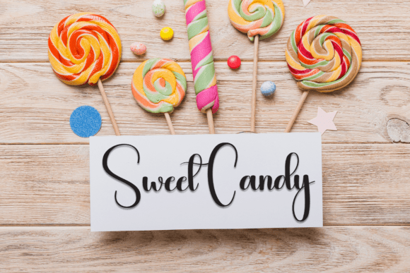 Handwritteen Font font preview - 4