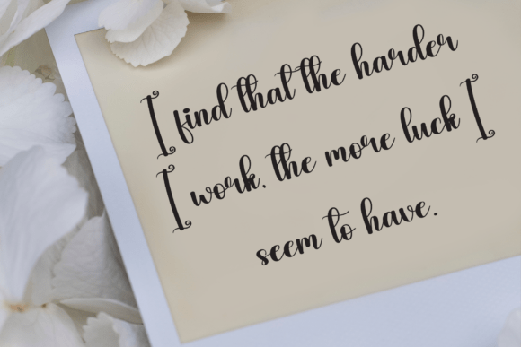 Simple Blooming Font PNG with transparent background - Preview 2