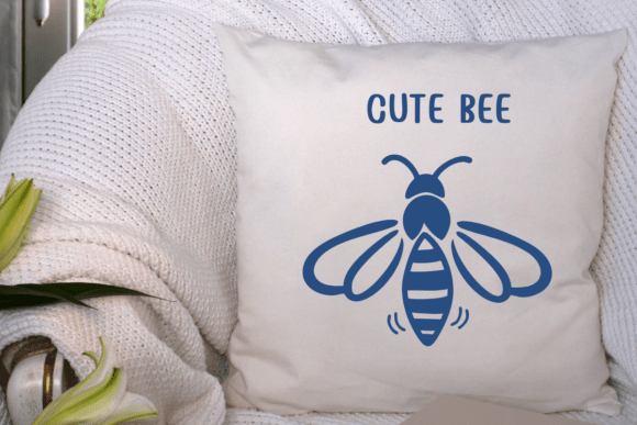 Cute Bee Font - Preview 5