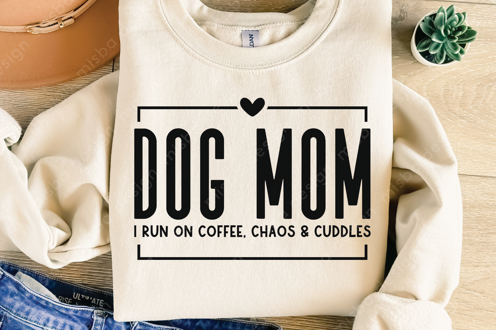 Dog Mom SVG PNG PDF, Dog Mama Svg, Paw Graphic by misba design ...