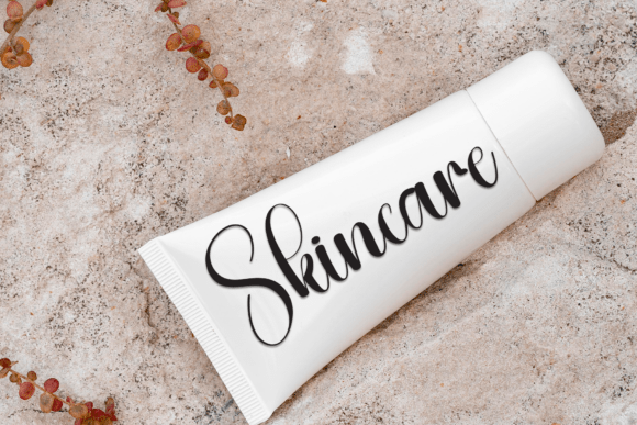 Creative Handwritten Font - Preview 1