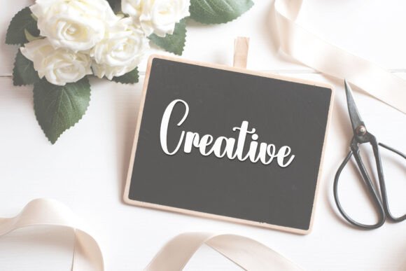 Hallo Dragon Font PNG with transparent background - Preview 1