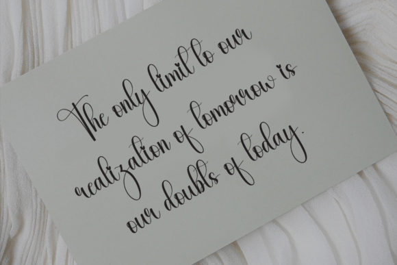 Barbie Font - Preview 3