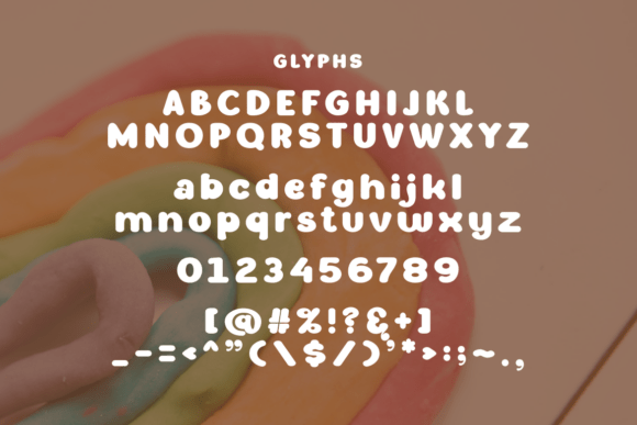 Fieparo Font - Preview 3
