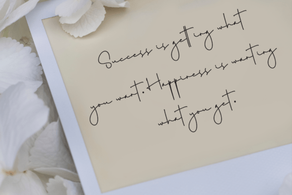 Hustle Font - Preview 3