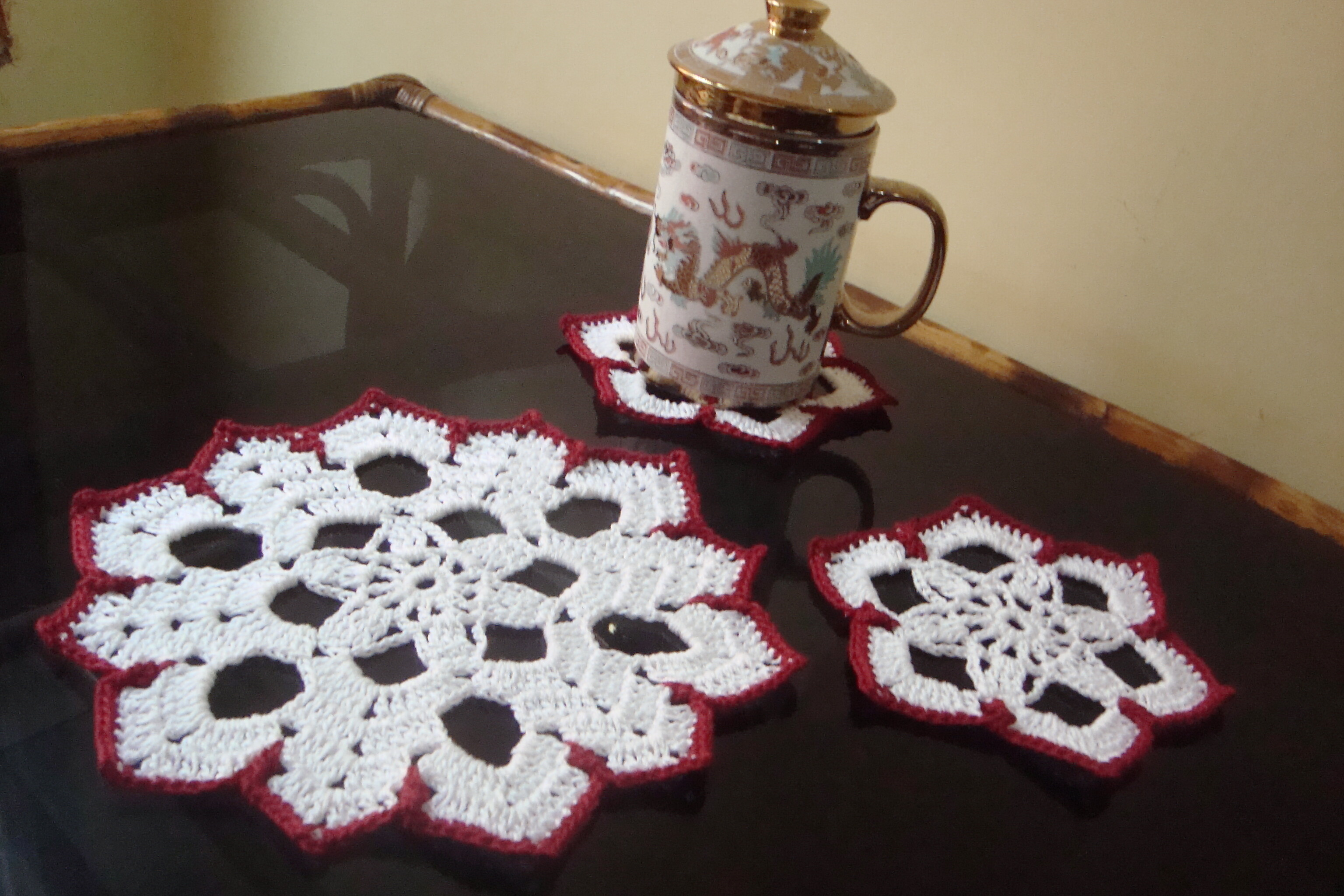 Snowflakes Doily and Coaster