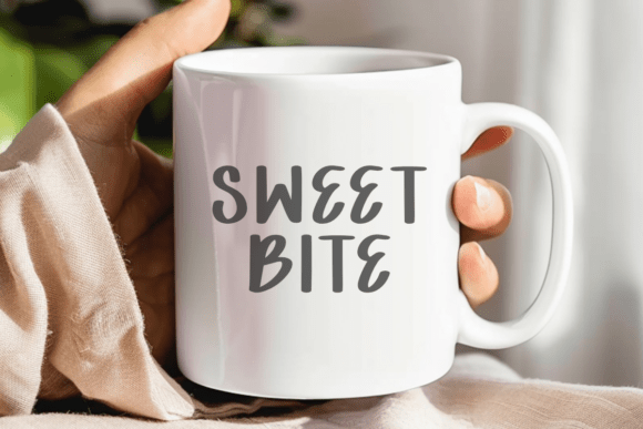 Avocado Cupcake Font - Preview 4