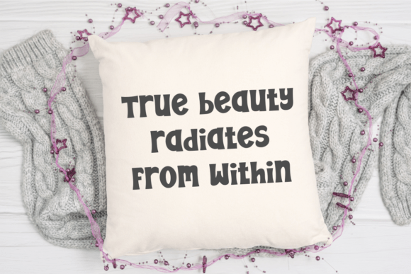 Classic Beauty Font - Preview 5